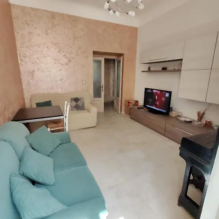 Nonni's Apartment *